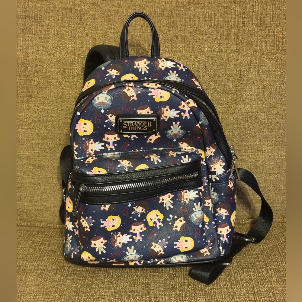 Stranger Things Backpack - Picture 2 of 6